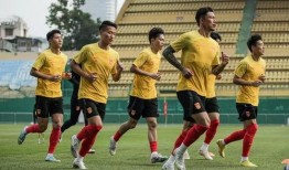 深圳足球衣爆料最新消息,色彩鲜明，细节升级